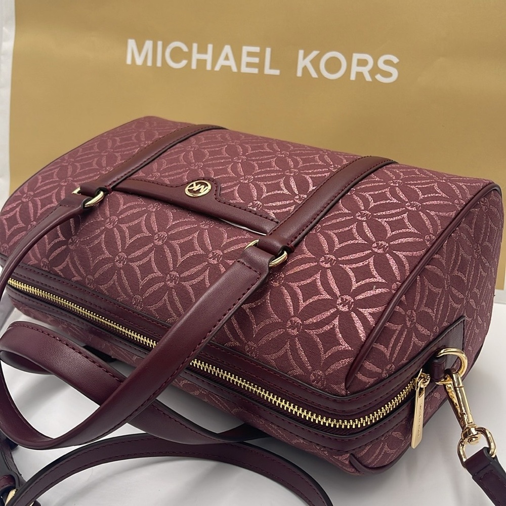 MICHAEL KORS JST TRAVEL MEDIUM DUFFLE SATCHEL SHOULDER CROSSBODY BAG MK NWT - Picture 8 of 16
